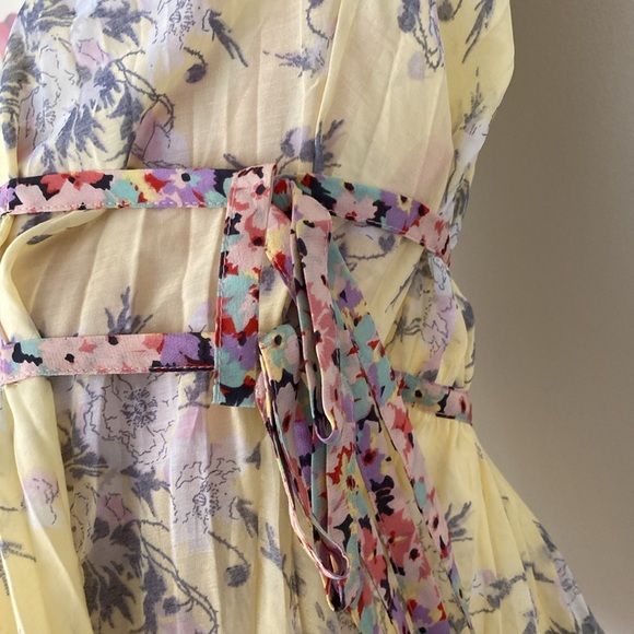 Rebecca Taylor Size: 2 Cotton/Silk Blend Sleeveless Floral Blouse. Lemon Rose. - Picture 8 of 10